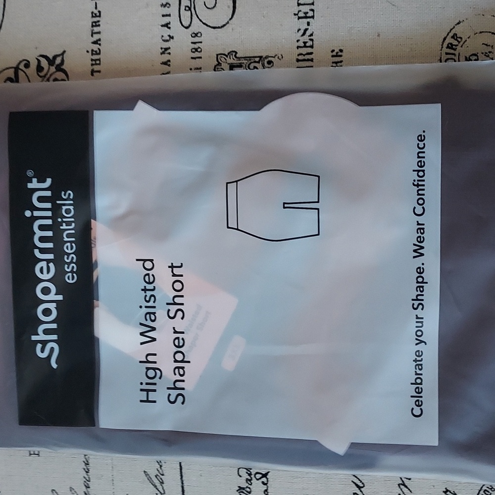 Shapermint essentials